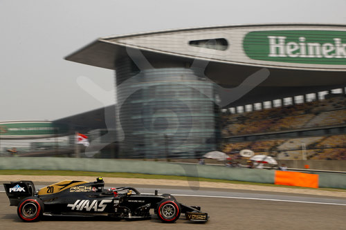 Motorsports: FIA Formula One World Championship 2019, Grand Prix of China