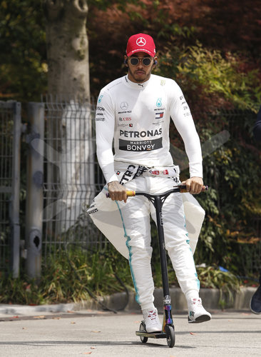 Motorsports: FIA Formula One World Championship 2019, Grand Prix of China