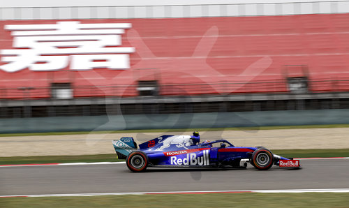 Motorsports: FIA Formula One World Championship 2019, Grand Prix of China
