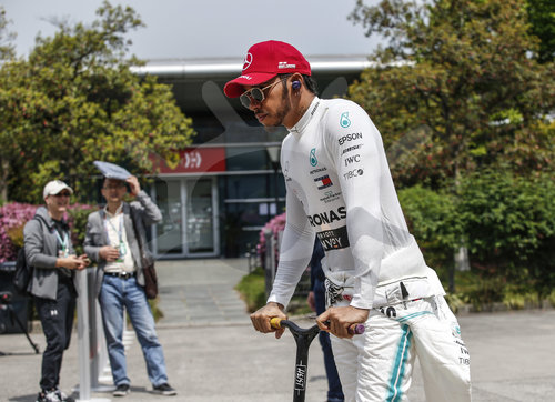 Motorsports: FIA Formula One World Championship 2019, Grand Prix of China