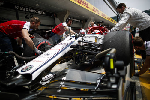 Motorsports: FIA Formula One World Championship 2019, Grand Prix of China