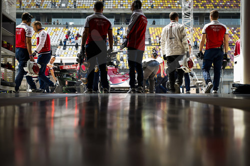 Motorsports: FIA Formula One World Championship 2019, Grand Prix of China
