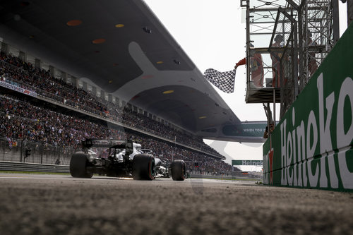 Motorsports: FIA Formula One World Championship 2019, Grand Prix of China