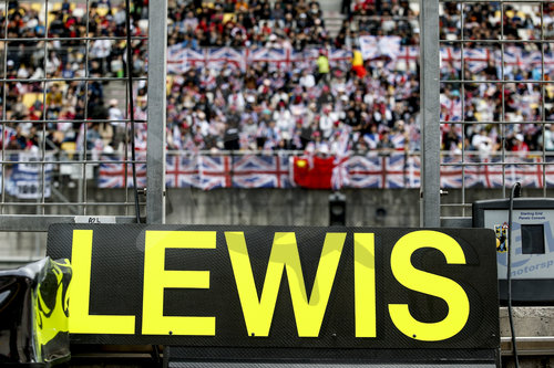 Motorsports: FIA Formula One World Championship 2019, Grand Prix of China