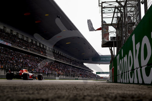 Motorsports: FIA Formula One World Championship 2019, Grand Prix of China