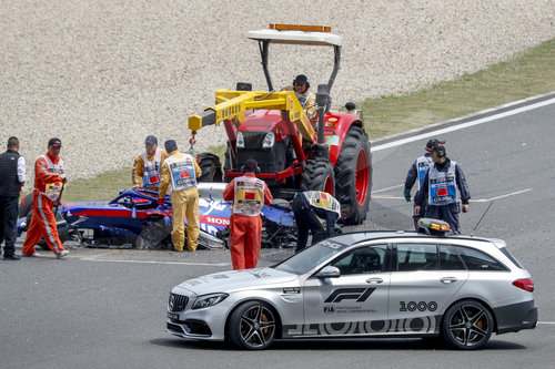 Motorsports: FIA Formula One World Championship 2019, Grand Prix of China