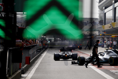 Motorsports: FIA Formula One World Championship 2019, Grand Prix of China