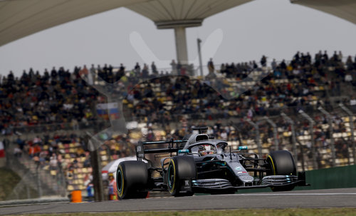 Motorsports: FIA Formula One World Championship 2019, Grand Prix of China