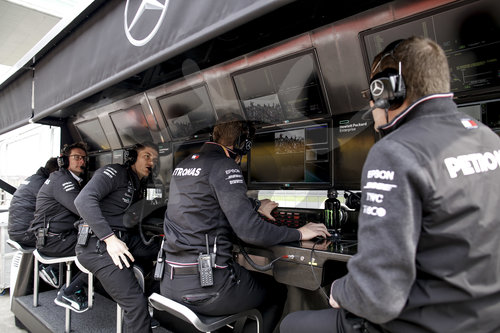 Motorsports: FIA Formula One World Championship 2019, Grand Prix of China