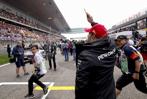Motorsports: FIA Formula One World Championship 2019, Grand Prix of China
