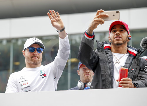 Motorsports: FIA Formula One World Championship 2019, Grand Prix of China