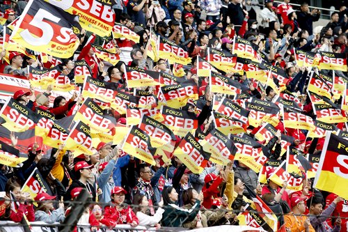 Motorsports: FIA Formula One World Championship 2019, Grand Prix of China