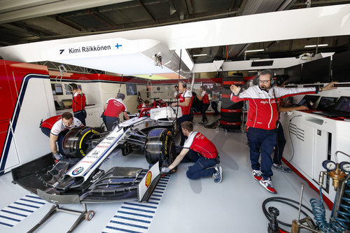 Motorsports: FIA Formula One World Championship 2019, Grand Prix of China
