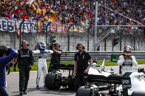 Motorsports: FIA Formula One World Championship 2019, Grand Prix of China