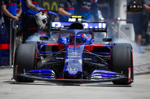 Motorsports: FIA Formula One World Championship 2019, Grand Prix of China