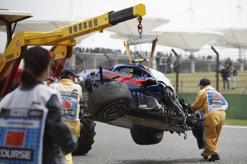 Motorsports: FIA Formula One World Championship 2019, Grand Prix of China