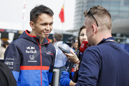 Motorsports: FIA Formula One World Championship 2019, Grand Prix of China