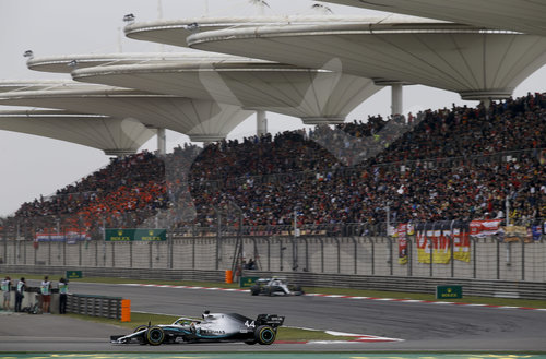 Motorsports: FIA Formula One World Championship 2019, Grand Prix of China