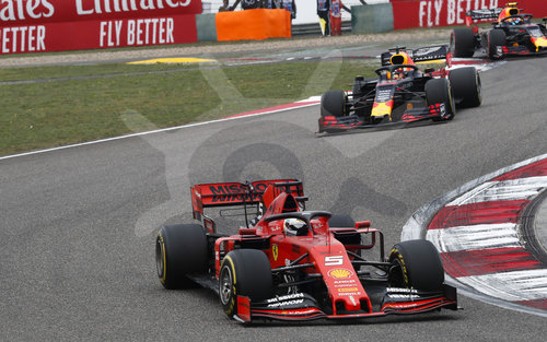Motorsports: FIA Formula One World Championship 2019, Grand Prix of China