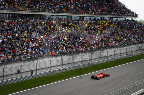 Motorsports: FIA Formula One World Championship 2019, Grand Prix of China