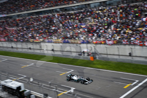 Motorsports: FIA Formula One World Championship 2019, Grand Prix of China