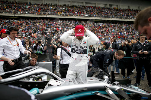 Motorsports: FIA Formula One World Championship 2019, Grand Prix of China
