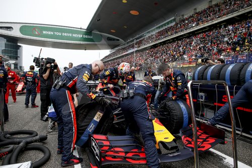 Motorsports: FIA Formula One World Championship 2019, Grand Prix of China