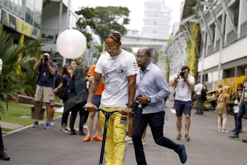 Motorsports: FIA Formula One World Championship 2019, Grand Prix of Singapore