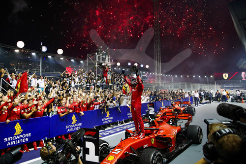 Motorsports: FIA Formula One World Championship 2019, Grand Prix of Singapore