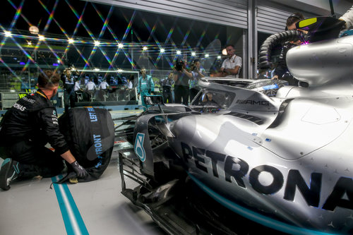 Motorsports: FIA Formula One World Championship 2019, Grand Prix of Singapore