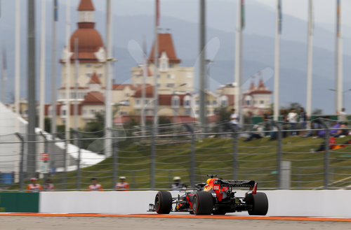 Motorsports: FIA Formula One World Championship 2019, Grand Prix of Russia