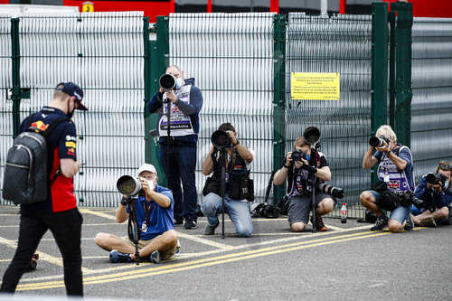 Motorsports: FIA Formula One World Championship 2020, Grand Prix of 70th Anniversary