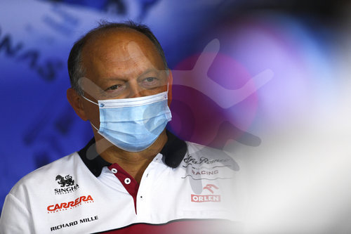 Motorsports: FIA Formula One World Championship 2020, Grand Prix of 70th Anniversary