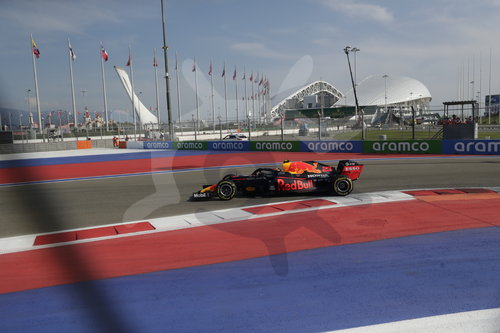 Motorsports: FIA Formula One World Championship 2020, Grand Prix of Russia