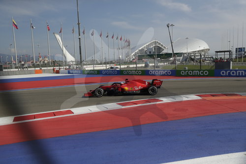 Motorsports: FIA Formula One World Championship 2020, Grand Prix of Russia